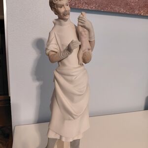 Lladro Retired OB Doctor #4763